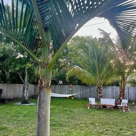 Central Nautical Themed 4 Bed 2 Bath Home Fort Lauderdale Exterior photo
