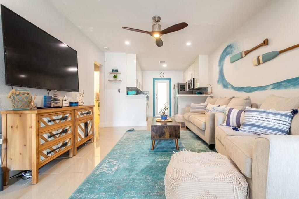 Nautical Themed 4 Bed 2 Bath
