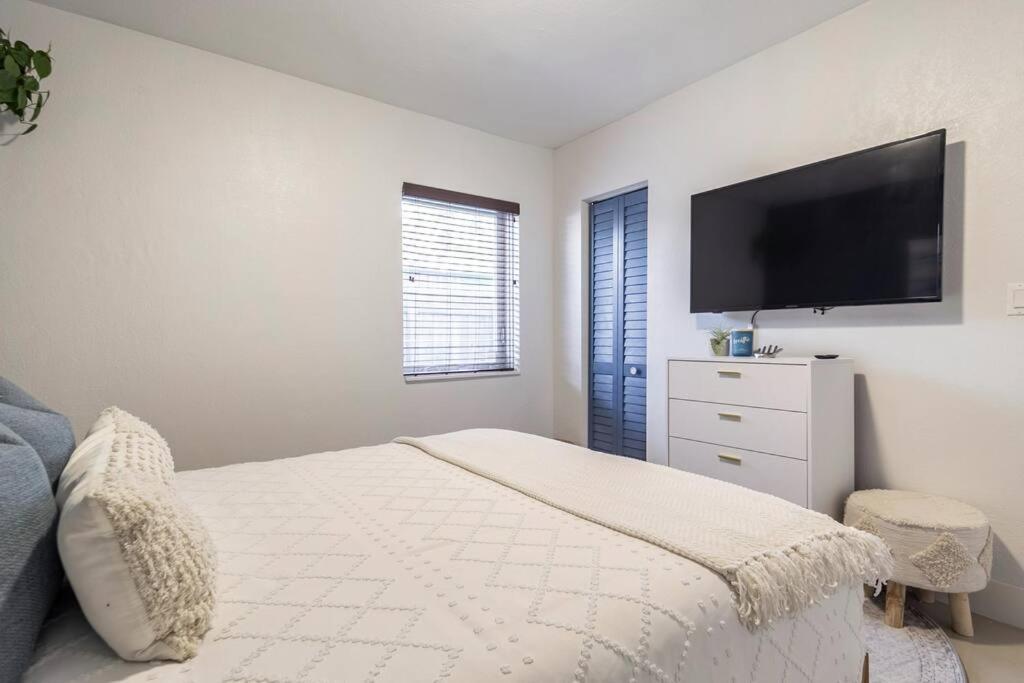 Nautical Themed 4 Bed 2 Bath * Fort Lauderdale