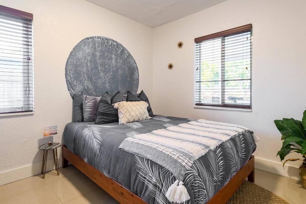Nautical Themed 4 Bed 2 Bath Holiday home *