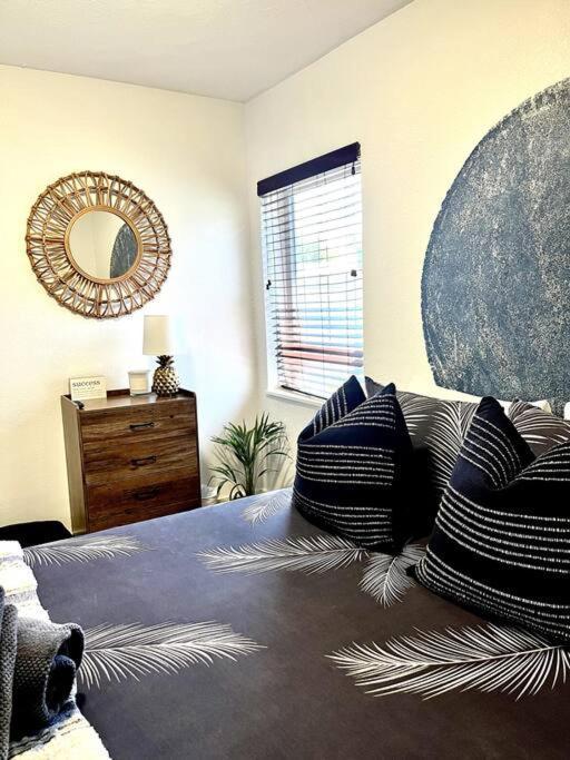 Nautical Themed 4 Bed 2 Bath