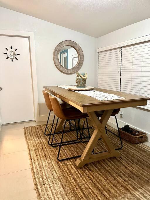 Nautical Themed 4 Bed 2 Bath Holiday home *